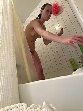 Snapshot of M1ssyk1ssy chatting on April 2026 10:37:02 PM M1ssyk1ssy online show from April 2026 10:37:02 PM