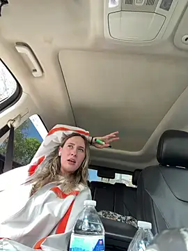 Snapshot of M1ssyk1ssy chatting on April 2026 08:44:01 PM M1ssyk1ssy online show from April 2026 08:44:01 PM