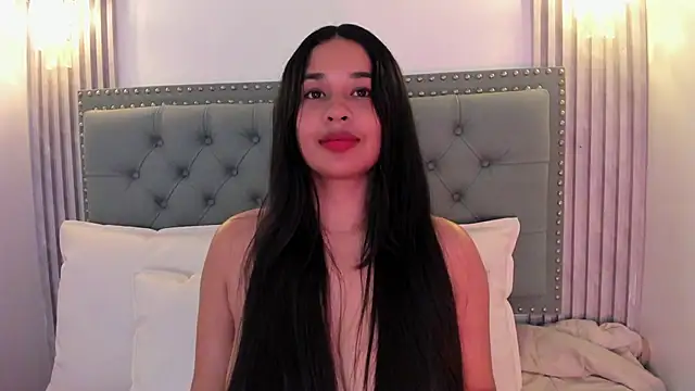Snapshot of Aitana98_ chatting on January 2025 06:24:02 AM Aitana98  online show from January 2025 06:24:02 AM