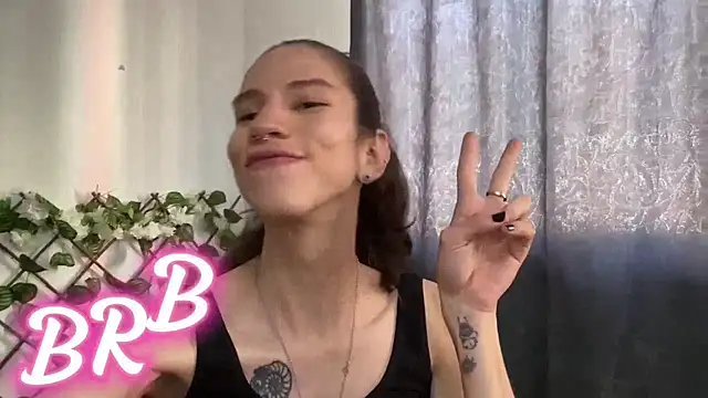 vodkadelulo online show from February 2025 04:44:02 AM