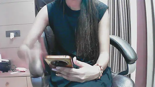 Snapshot of collage_hoty chatting on September 2025 08:12:02 PM collage hoty online show from September 2025 08:12:02 PM