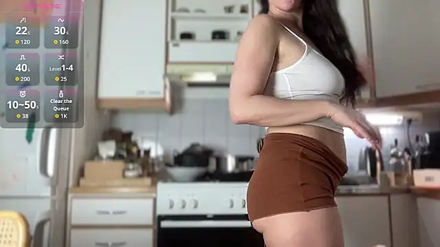 MilkyHoneyLullabies online show from December 2025 09:47:02 AM