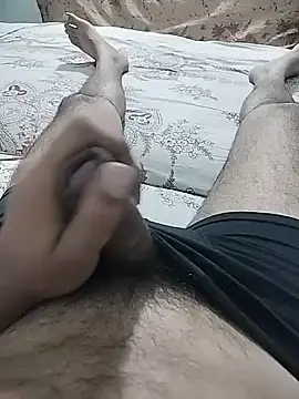 luckylads0037 online show from May 2026 04:45:02 PM