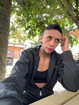  PhillipBrown online show from January 2025 02:21:01 PM