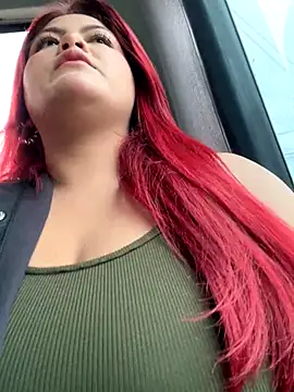 Snapshot of lia_moon77 chatting on November 2025 08:51:01 PM lia moon77 online show from November 2025 08:51:01 PM