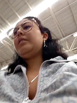 lara moon25 online show from October 2025 04:19:02 PM