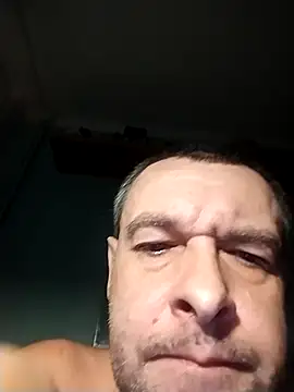 Snapshot of Andrzej-M chatting on November 2025 01:39:01 AM Andrzej-M online show from November 2025 01:39:01 AM