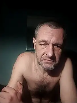 Snapshot of Andrzej-M chatting on April 2026 11:08:02 PM Andrzej-M online show from April 2026 11:08:02 PM