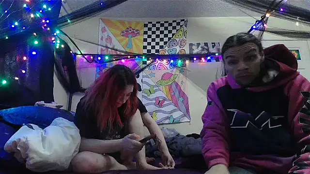 NovaLove2002 online show from February 2025 07:57:02 PM