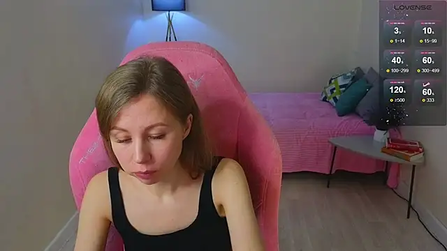 Lill Mary online show from December 2024 04:53:02 AM