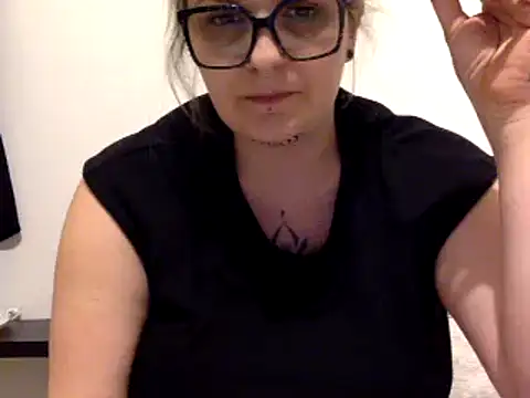 vanillesoumise online show from March 2026 10:04:01 PM