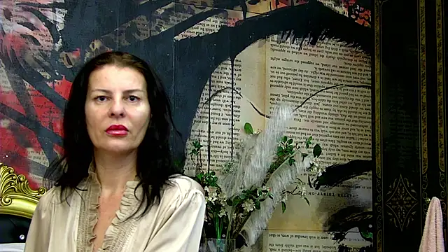 Snapshot of TessaKlarn chatting on October 2025 05:37:01 AM TessaKlarn online show from October 2025 05:37:01 AM