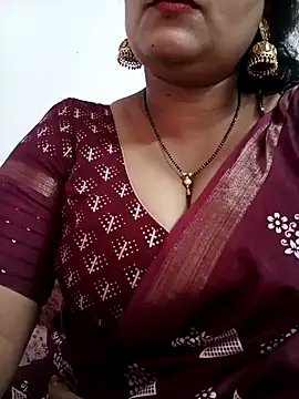 Nyra-23 online show from December 2025 08:32:02 AM