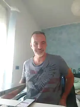 Snapshot of Marcolino183 chatting on July 2026 07:23:02 AM Marcolino183 online show from July 2026 07:23:02 AM