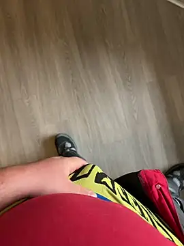 Snapshot of lescoquin2215 chatting on October 2025 09:40:01 AM lescoquin2215 online show from October 2025 09:40:01 AM