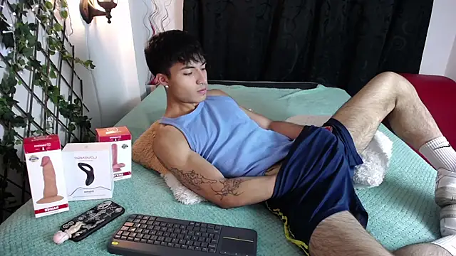 dylan fun18 online show from January 2025 04:34:01 PM