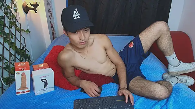 dylan fun18 online show from January 2025 11:22:01 PM