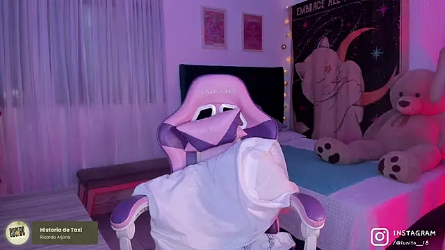 Snapshot of alice_guerin_ chatting on September 2025 01:53:01 AM alice guerin  online show from September 2025 01:53:01 AM