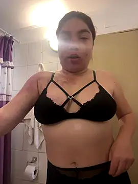 WhiteWomen online show from September 2025 03:13:02 PM