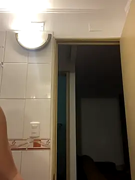 WhiteWomen online show from November 2025 11:16:02 PM