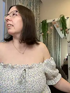 Snapshot of B_Bonya_m chatting on December 2024 11:38:01 AM B Bonya m online show from December 2024 11:38:01 AM