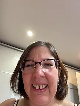 Snapshot of B_Bonya_m chatting on March 2025 04:27:01 AM B Bonya m online show from March 2025 04:27:01 AM