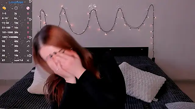 LittleKiitten online show from January 2025 01:42:02 PM