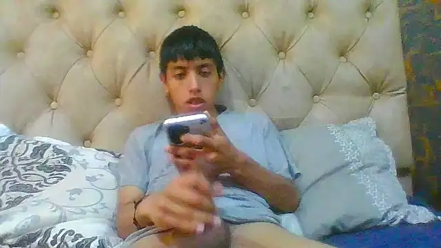 danuel23 online show from November 2025 06:40:01 PM