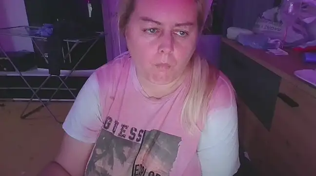 Meliss Official9 online show from March 2025 06:11:02 PM