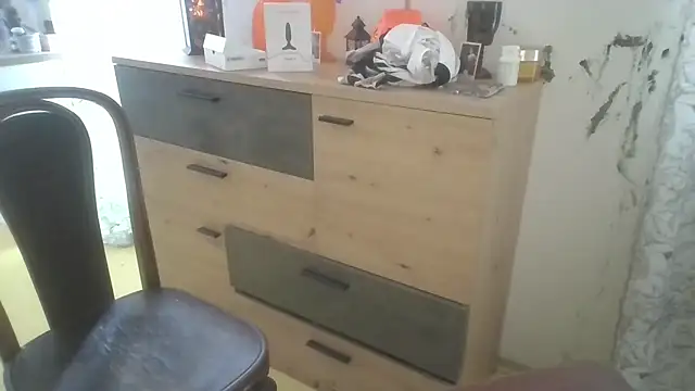 Meliss Official9 online show from October 2025 09:37:01 AM