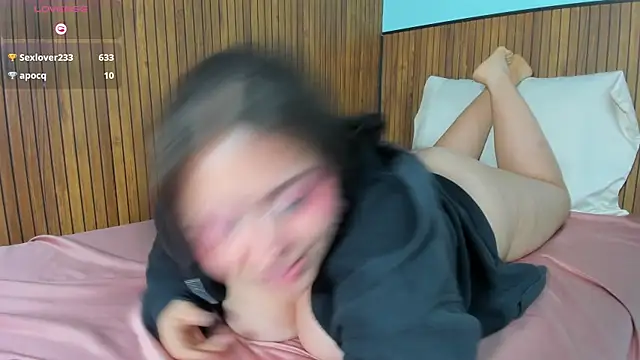 curvy rousi online show from February 2025 05:35:01 PM