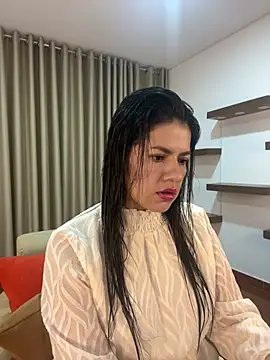 Alice Biel online show from February 2025 11:04:01 AM