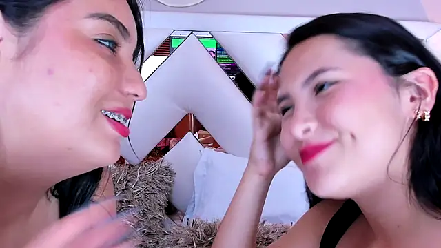 madeleine2112 online show from December 2024 07:54:02 AM