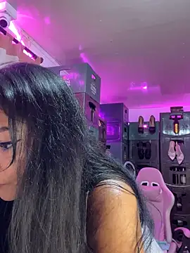 Hot beauty   online show from September 2025 03:28:01 AM