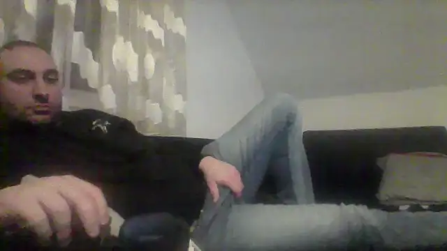 Snapshot of NewyorkDimi chatting on December 2024 09:09:02 PM NewyorkDimi online show from December 2024 09:09:02 PM