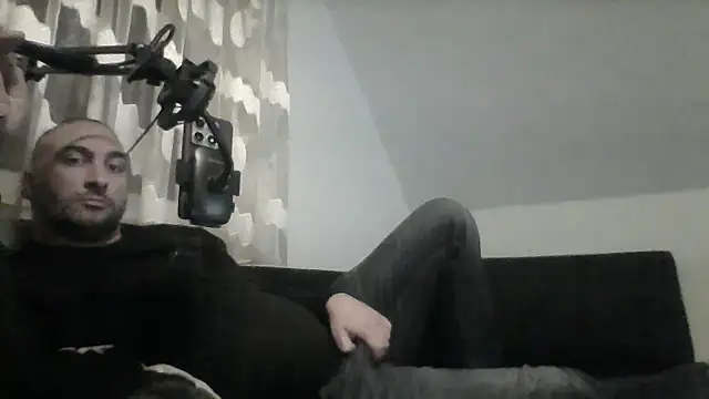 Snapshot of NewyorkDimi chatting on November 2025 03:17:01 AM NewyorkDimi online show from November 2025 03:17:01 AM