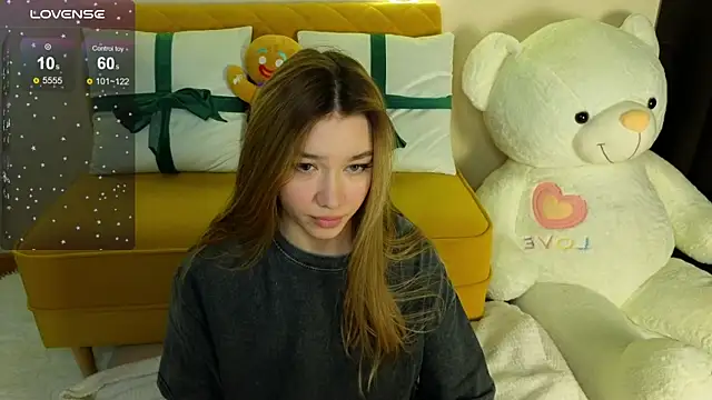 LuxuryGirl   online show from January 2025 06:03:02 AM