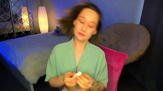 MelodyOfLovee online show from March 2025 06:12:02 AM