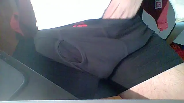 Snapshot of elogordo_ chatting on April 2026 12:18:01 PM elogordo online show from April 2026 12:18:01 PM