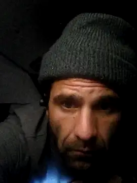 fitguy7124u online show from December 2025 05:12:02 AM