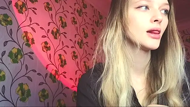 Evvie Summn1 online show from June 2026 05:38:02 AM