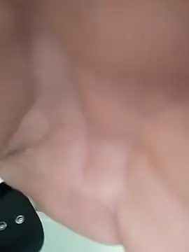 jonyfree1978 online show from March 2025 04:37:01 PM