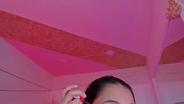 Snapshot of PandoraRider chatting on March 2026 02:33:01 PM PandoraRider online show from March 2026 02:33:01 PM