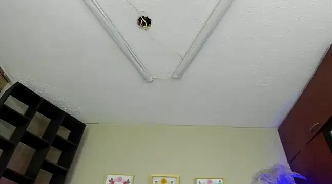 Snapshot of Lia_Keen chatting on February 2025 11:47:01 PM Lia Keen online show from February 2025 11:47:01 PM