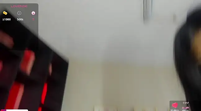 Snapshot of Lia_Keen chatting on February 2025 11:34:02 PM Lia Keen online show from February 2025 11:34:02 PM