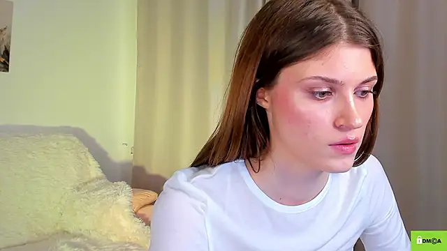 Hello Vivienne online show from December 2024 08:18:01 PM