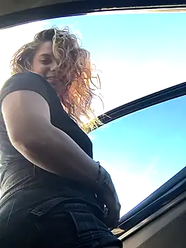 Snapshot of Mercedez_BaBy chatting on September 2025 09:40:02 PM Mercedez BaBy online show from September 2025 09:40:02 PM