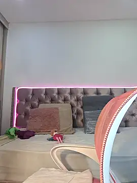 Anal Luucia online show from October 2025 12:39:02 PM