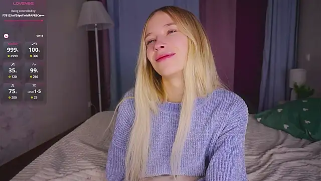 LynetBurby online show from December 2025 06:41:02 AM