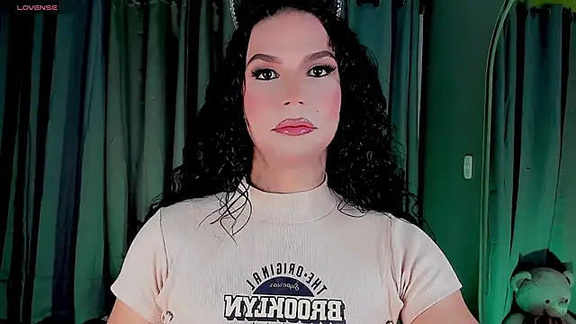 Snapshot of gatitavenecis chatting on December 2024 07:31:01 AM gatitavenecis online show from December 2024 07:31:01 AM